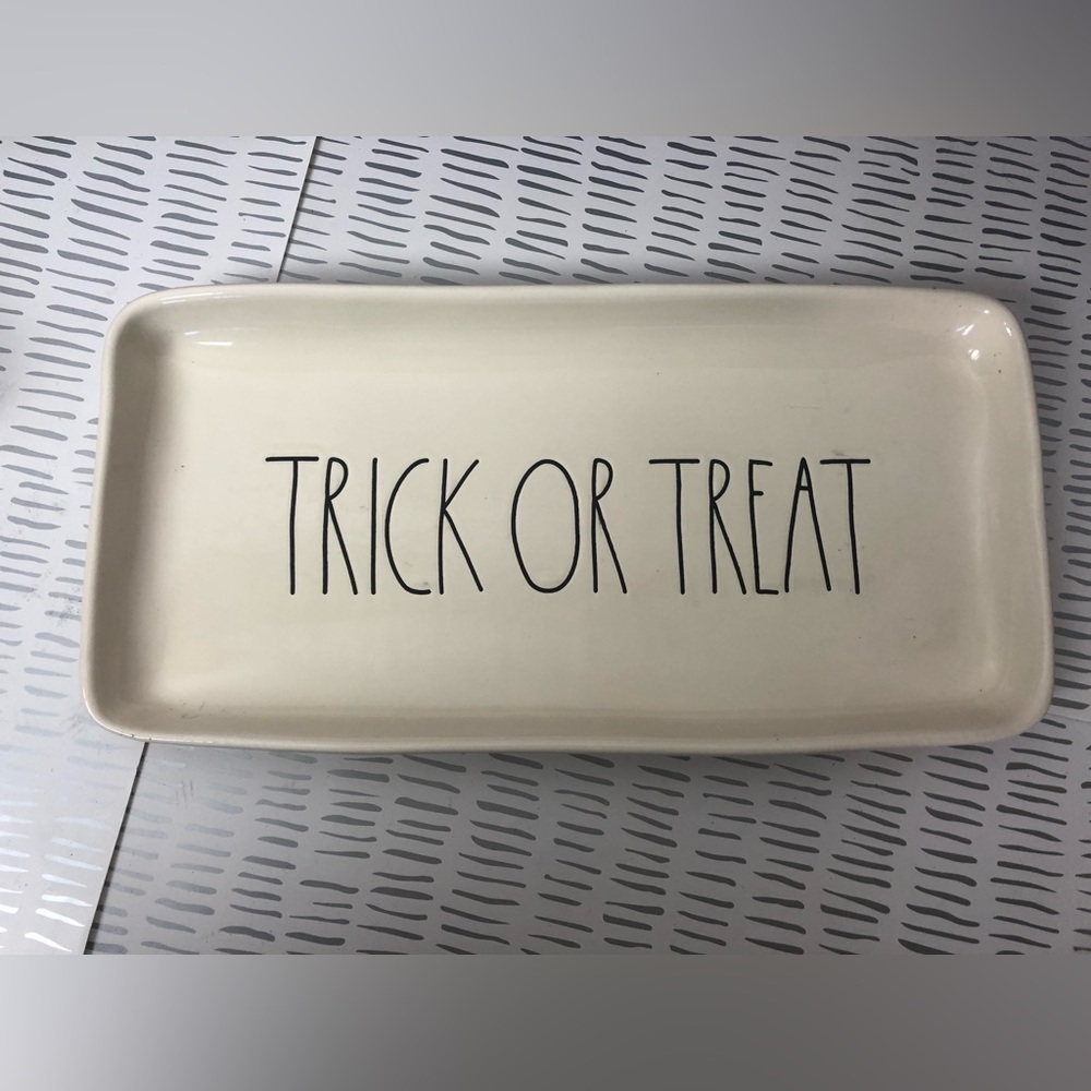 Magenta Halloween plate